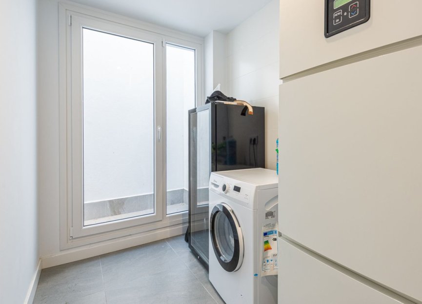 Reventa - Ground floor apartment - Benahavís - Benahavís Centro