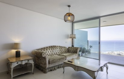 Resale - Apartment - Middle Floor Apartment - Fuengirola - Higueron