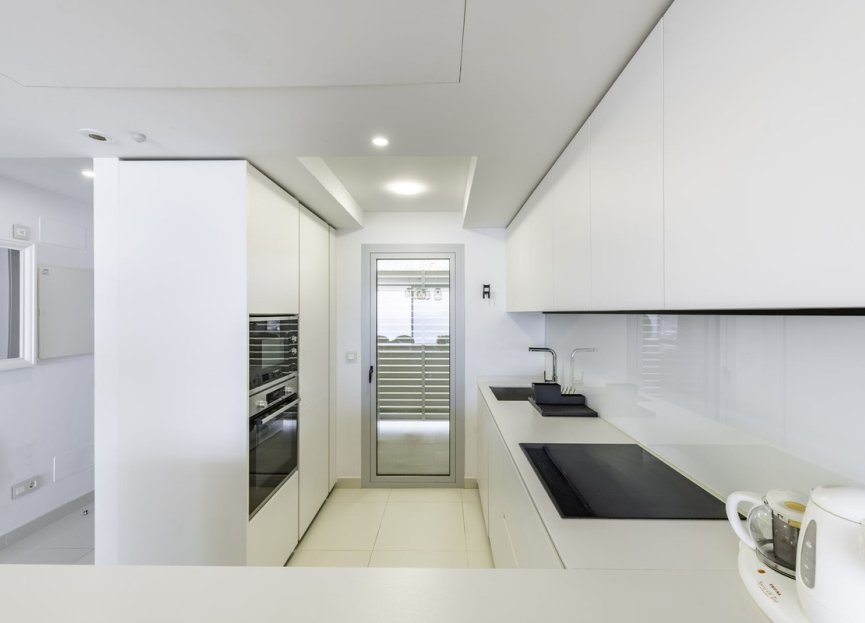 Resale - Apartment - Middle Floor Apartment - Fuengirola - Higueron