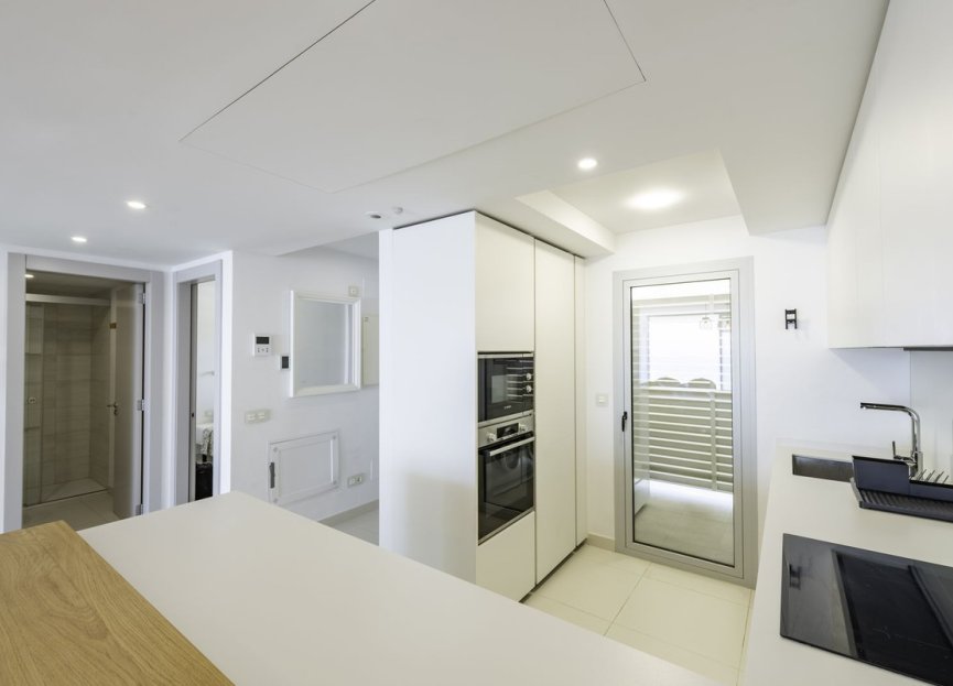 Resale - Apartment - Middle Floor Apartment - Fuengirola - Higueron