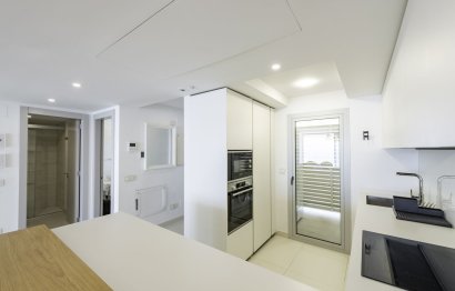 Resale - Apartment - Middle Floor Apartment - Fuengirola - Higueron