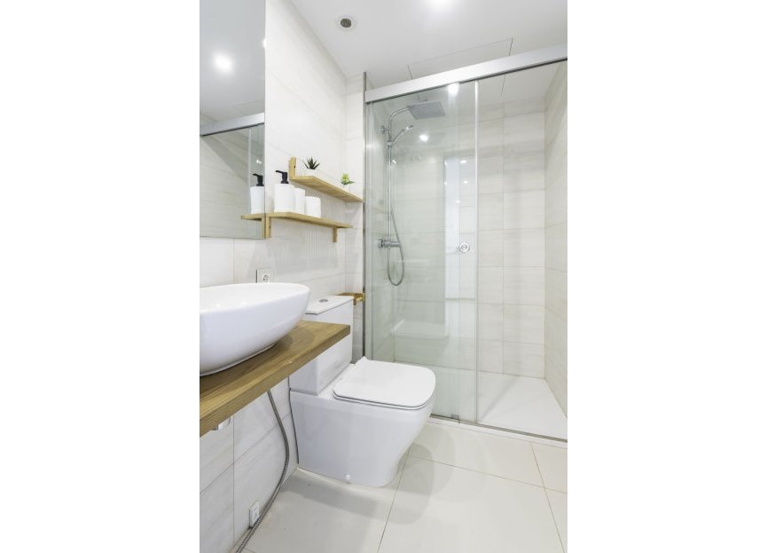 Resale - Apartment - Middle Floor Apartment - Fuengirola - Higueron