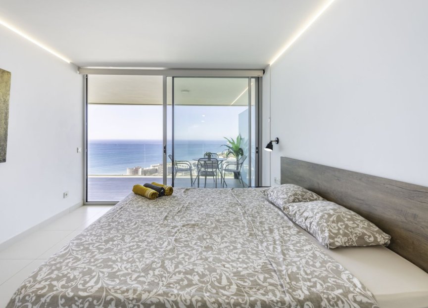 Resale - Apartment - Middle Floor Apartment - Fuengirola - Higueron