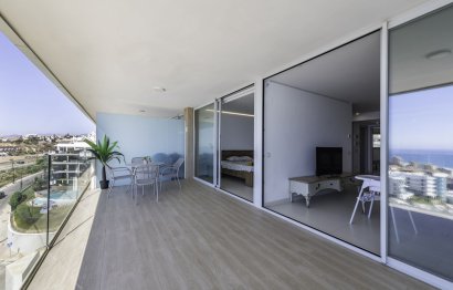 Resale - Apartment - Middle Floor Apartment - Fuengirola - Higueron