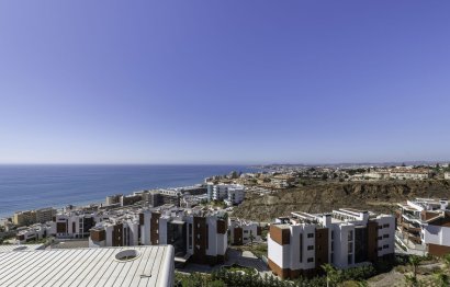 Resale - Apartment - Middle Floor Apartment - Fuengirola - Higueron