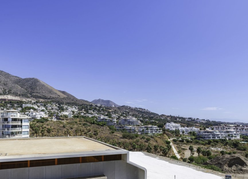 Resale - Apartment - Middle Floor Apartment - Fuengirola - Higueron