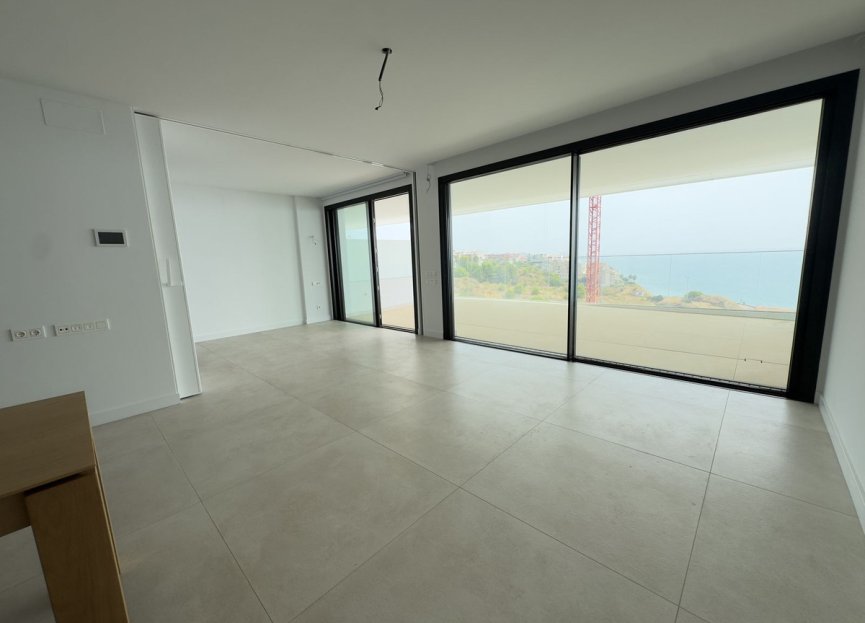 Resale - Apartment - Middle Floor Apartment - Fuengirola - Higueron