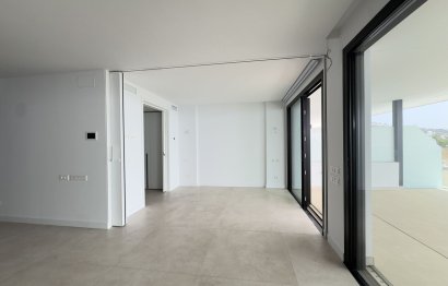 Resale - Apartment - Middle Floor Apartment - Fuengirola - Higueron