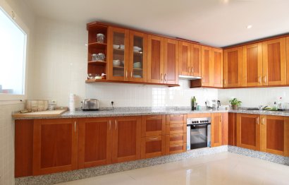 Resale - House - Townhouse - Marbella - Marbella Centro