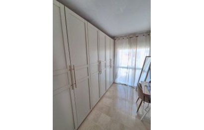 Resale - House - Semi-Detached House - Marbella - Nueva Andalucia