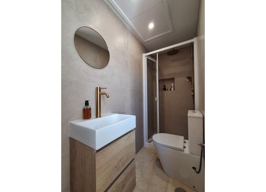 Resale - House - Semi-Detached House - Marbella - Nueva Andalucia