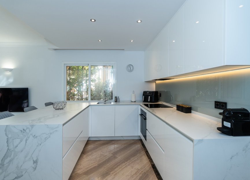 Resale - Ground floor apartment - Marbella - Marbella Centro