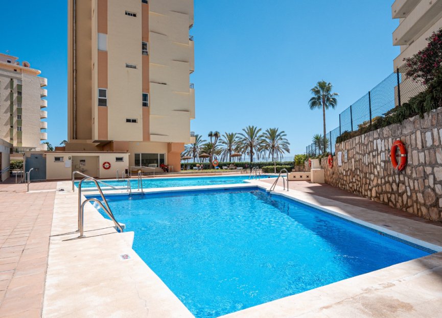 Resale - Apartment - Middle Floor Apartment - Marbella - Marbella Centro