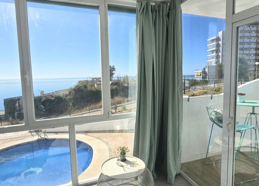 Resale - Apartment - Middle Floor Apartment - Fuengirola - Fuengirola Centro