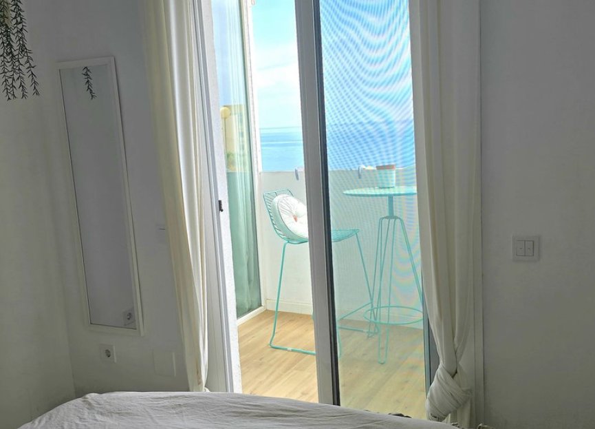 Resale - Apartment - Middle Floor Apartment - Fuengirola - Fuengirola Centro