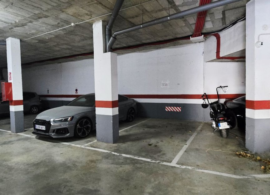 Resale - Apartment - Middle Floor Apartment - Fuengirola - Fuengirola Centro