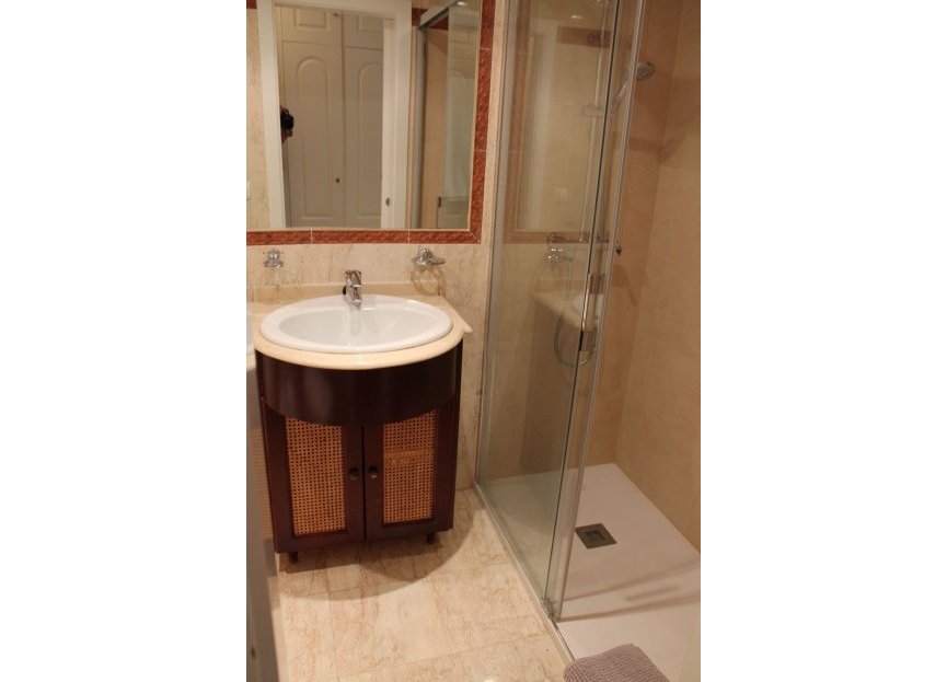 Resale - Ground floor apartment - Marbella - Elviria