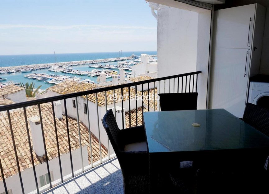 Resale - Apartment - Middle Floor Apartment - Marbella - Puerto Banús