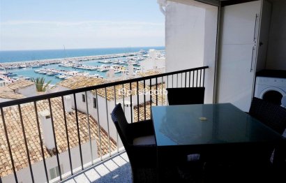 Resale - Apartment - Middle Floor Apartment - Marbella - Puerto Banús