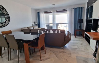 Resale - Apartment - Middle Floor Apartment - Marbella - Puerto Banús