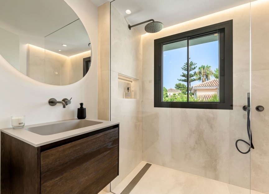 Resale - House - Detached Villa - Marbella - The Golden Mile