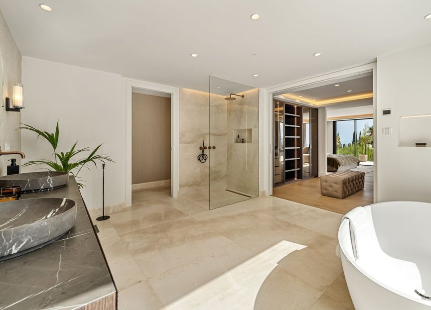 Resale - House - Detached Villa - Marbella - The Golden Mile