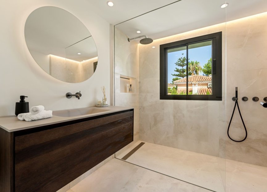 Resale - House - Detached Villa - Marbella - The Golden Mile