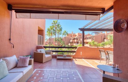 Resale - Apartment - Middle Floor Apartment - Estepona - Estepona Centro