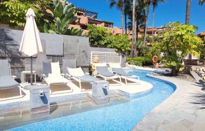 Resale - Apartment - Middle Floor Apartment - Estepona - Estepona Centro