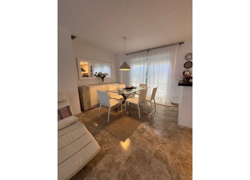 Resale - House - Townhouse - Marbella - Nueva Andalucia