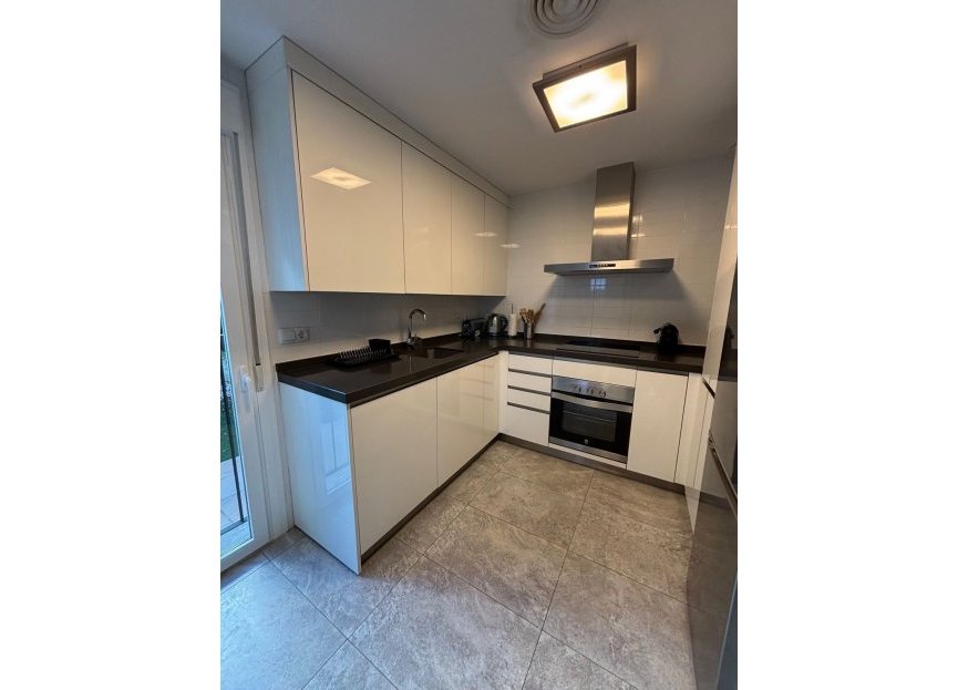 Resale - House - Townhouse - Marbella - Nueva Andalucia