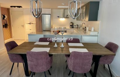 Resale - Apartment - Middle Floor Apartment - Benahavís - Benahavís Centro