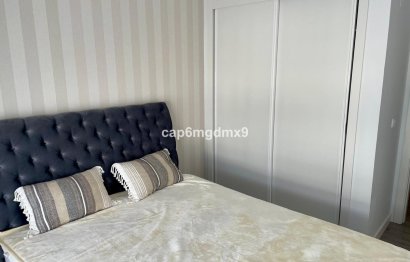 Resale - Apartment - Middle Floor Apartment - Benahavís - Benahavís Centro