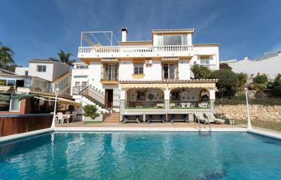 Resale - House - Detached Villa - Benalmádena - Benalmadena Costa