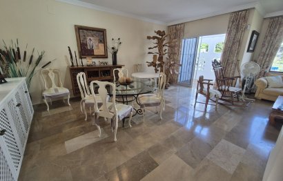 Reventa - House - Townhouse - Estepona - Atalaya