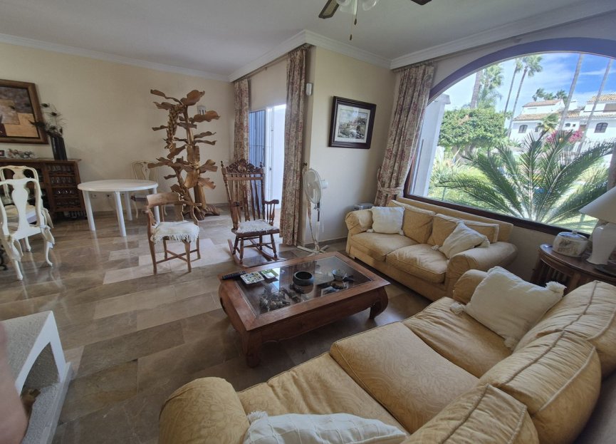 Reventa - House - Townhouse - Estepona - Atalaya