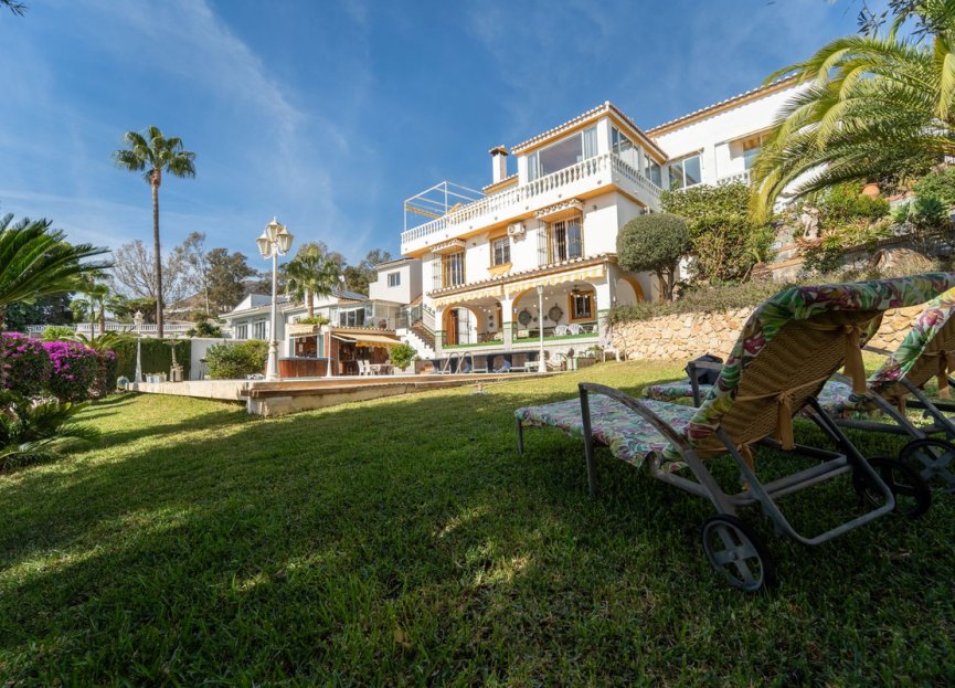 Resale - House - Detached Villa - Benalmádena - Benalmadena Costa