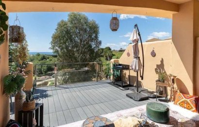 Resale - Apartment - Middle Floor Apartment - Estepona - Selwo