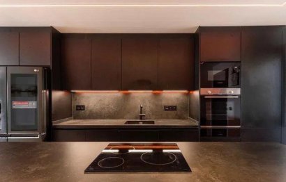 Resale - Apartment - Middle Floor Apartment - Estepona - Selwo