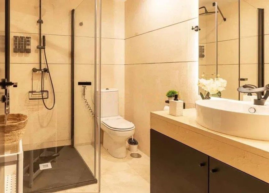 Resale - Apartment - Middle Floor Apartment - Estepona - Selwo