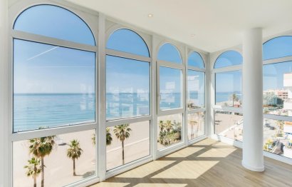 Resale - Apartment - Penthouse - Estepona - Estepona Centro