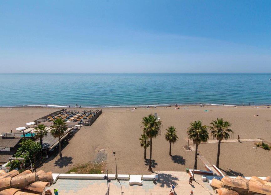 Resale - Apartment - Penthouse - Estepona - Estepona Centro