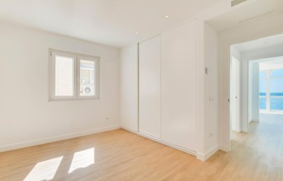 Resale - Apartment - Penthouse - Estepona - Estepona Centro