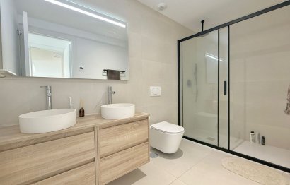 Resale - Ground floor apartment - Fuengirola - Higueron