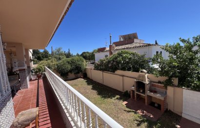 Resale - House - Semi-Detached House - Benalmádena - Benalmadena Centro