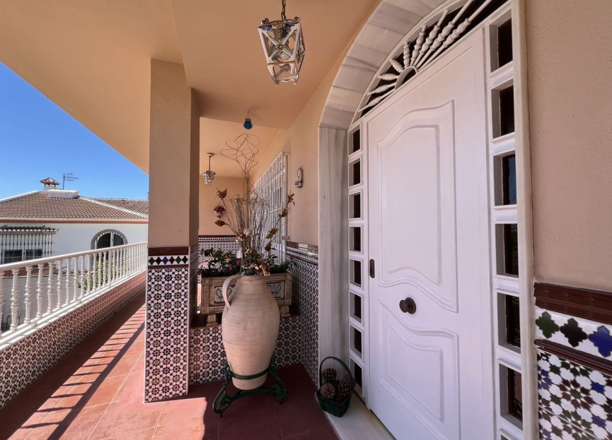 Resale - House - Semi-Detached House - Benalmádena - Benalmadena Centro