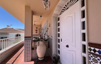 Resale - House - Semi-Detached House - Benalmádena - Benalmadena Centro