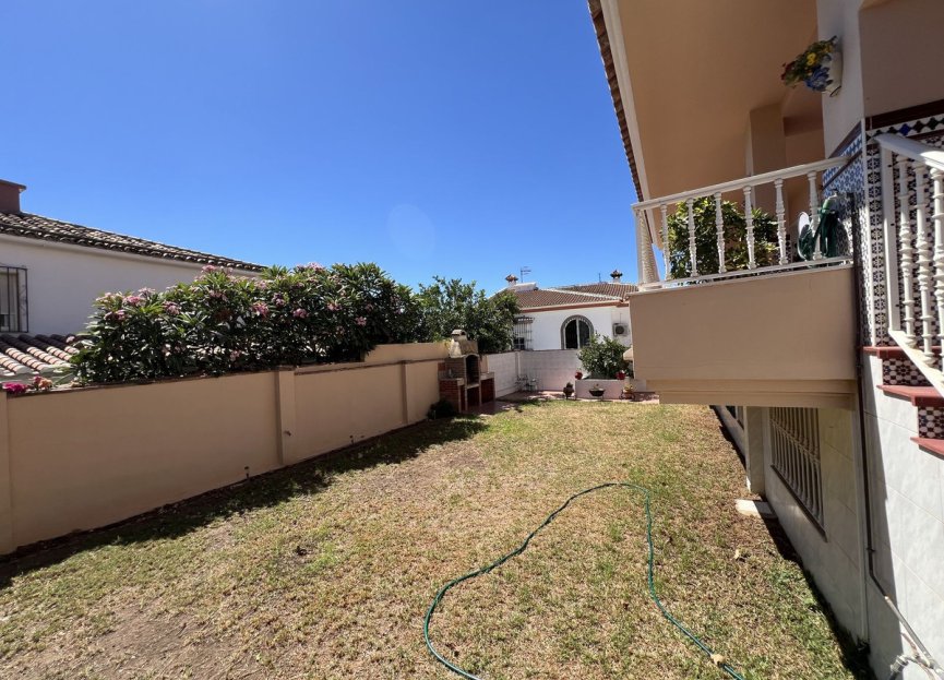 Resale - House - Semi-Detached House - Benalmádena - Benalmadena Centro