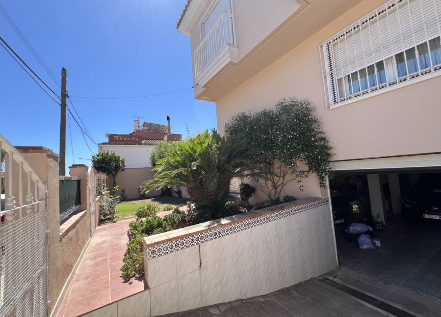 Resale - House - Semi-Detached House - Benalmádena - Benalmadena Centro
