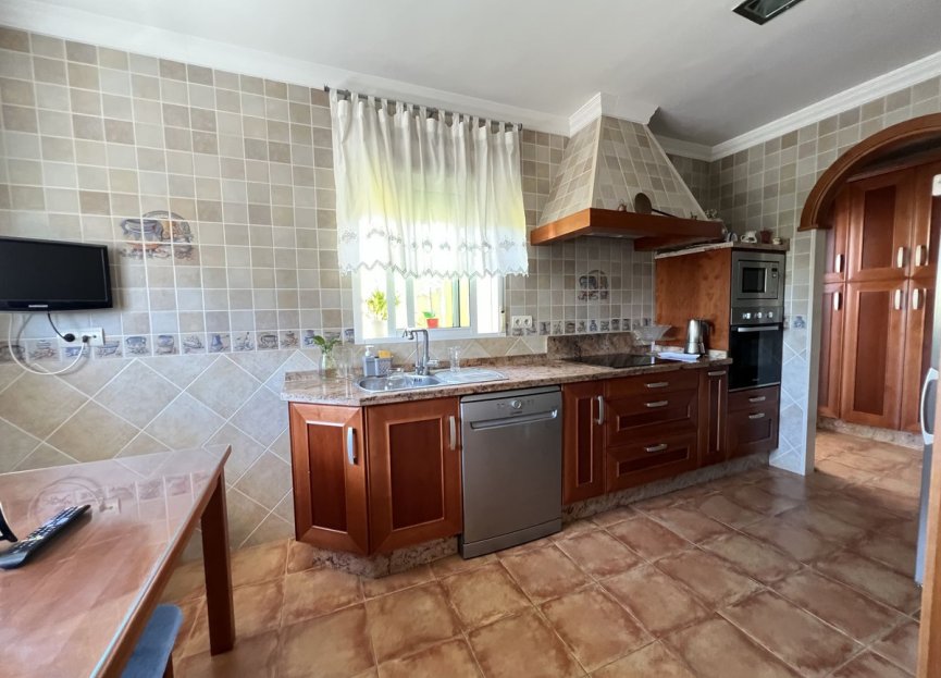 Resale - House - Semi-Detached House - Benalmádena - Benalmadena Centro